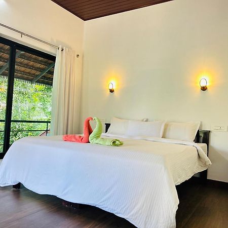 Marari Beach Cleetus Homestay มาราริคุลาม ภายนอก รูปภาพ
