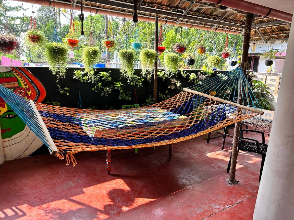 Marari Beach Cleetus Homestay มาราริคุลาม ภายนอก รูปภาพ