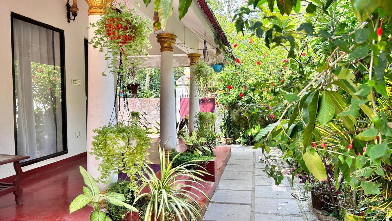 Marari Beach Cleetus Homestay มาราริคุลาม ภายนอก รูปภาพ