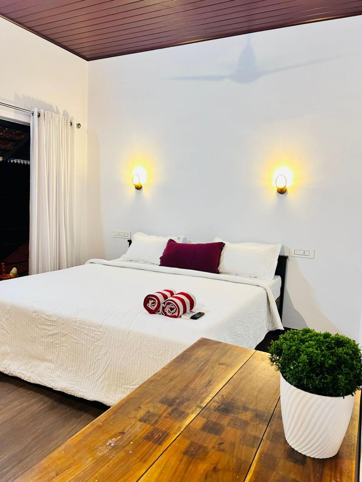 Marari Beach Cleetus Homestay มาราริคุลาม ภายนอก รูปภาพ